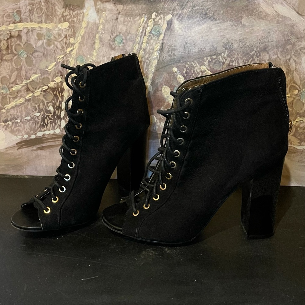 Suede heels